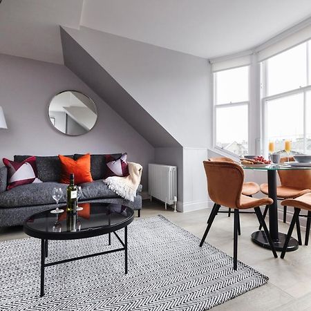 Altido Gorgeous Flat Overlooking Edinburgh Castle Eksteriør billede