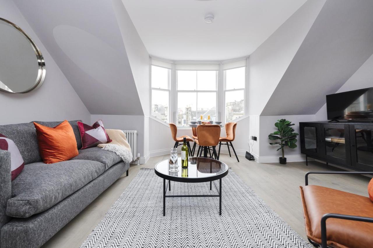 Altido Gorgeous Flat Overlooking Edinburgh Castle Eksteriør billede