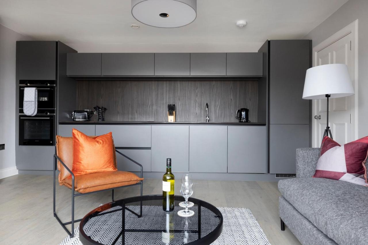 Altido Gorgeous Flat Overlooking Edinburgh Castle Eksteriør billede